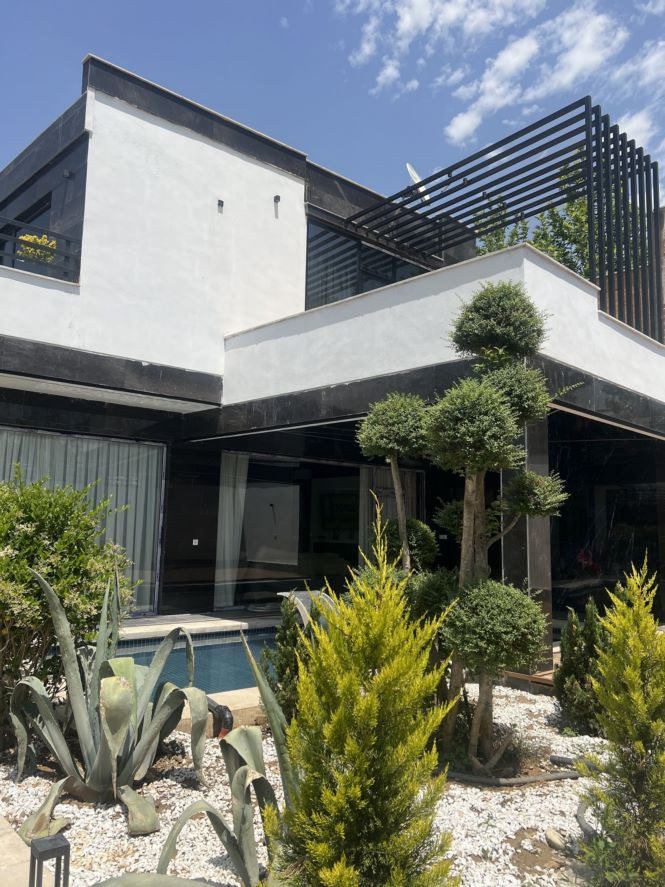 اجاره ویلادوبلکس استخر ابگرم بهار